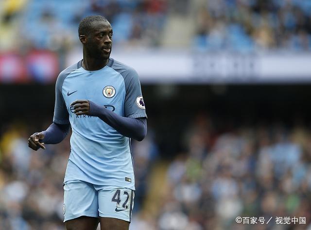 青岛黄海被曼城横扫，欧冠赛程结束，球员失落家园